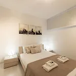Elaia Luxury Seafront Villa *