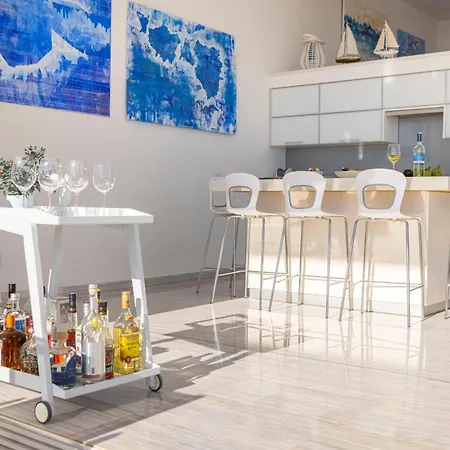 Elaia Luxury Seafront