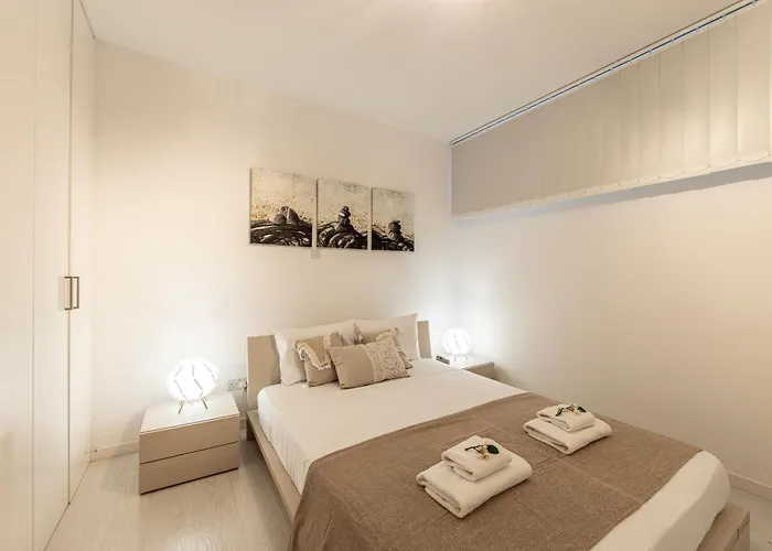 Elaia Luxury Seafront וילה *