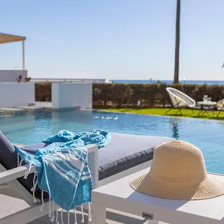 Elaia Luxury Seafront