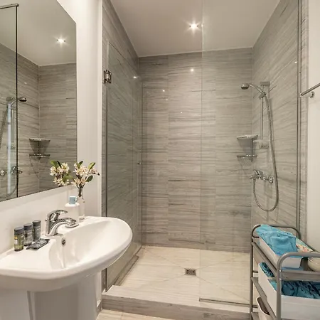 Elaia Luxury Seafront