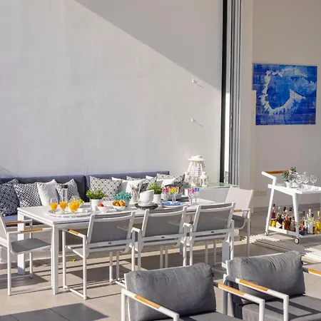 Elaia Luxury Seafront *