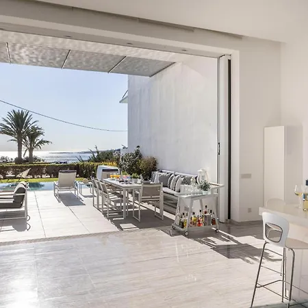 Elaia Luxury Seafront ヴィラ プロタラス