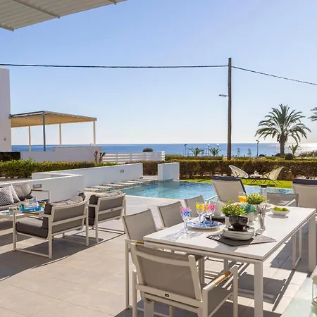 ヴィラ Elaia Luxury Seafront プロタラス