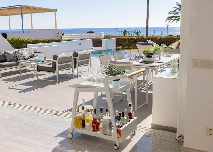 Elaia Luxury Seafront Villa