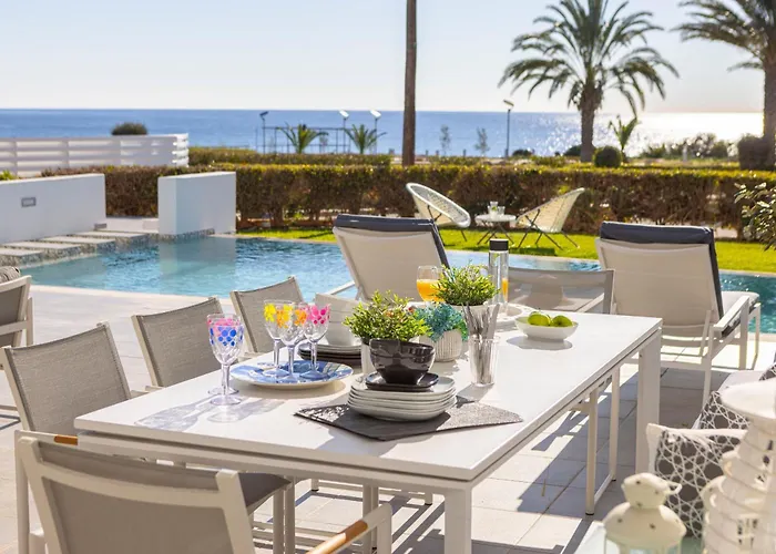 Elaia Luxury Seafront *