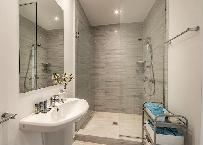 Elaia Luxury Seafront