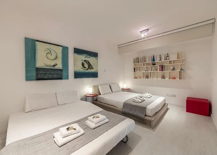 Elaia Luxury Seafront 빌라