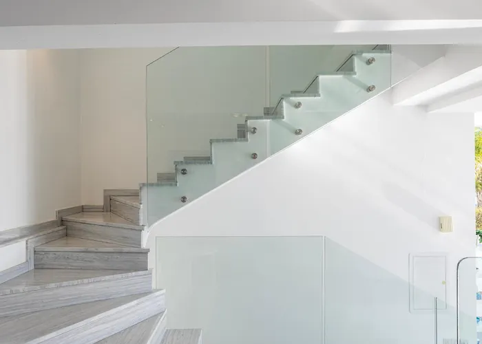 빌라 Elaia Luxury Seafront