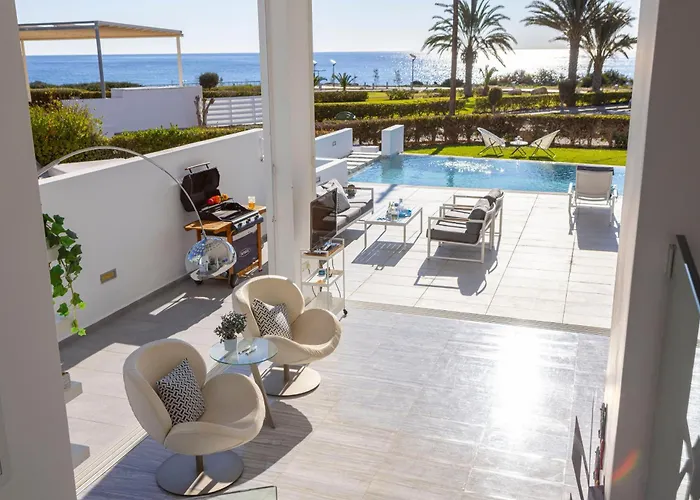 Elaia Luxury Seafront *