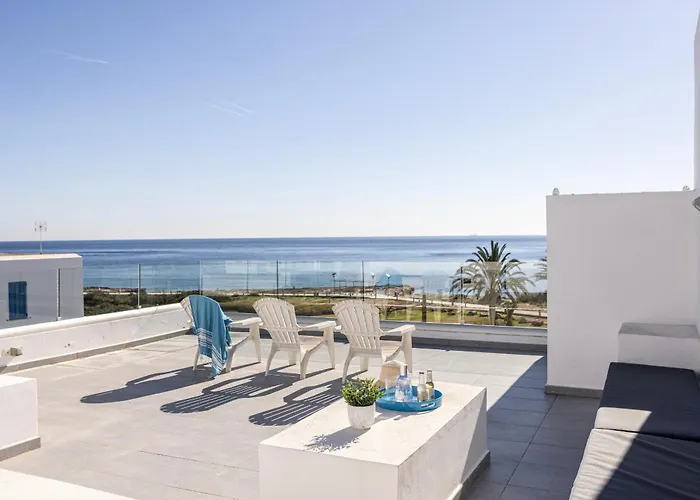 Elaia Luxury Seafront