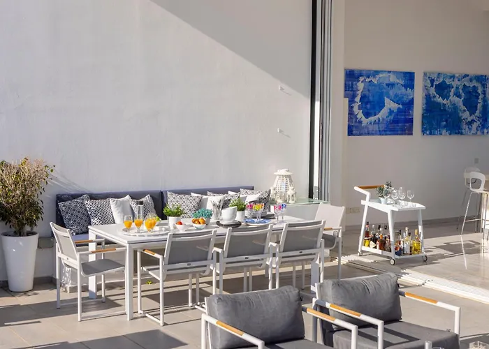 Elaia Luxury Seafront *