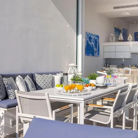 Elaia Luxury Seafront فيلة *