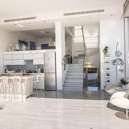 Elaia Luxury Seafront Protaras
