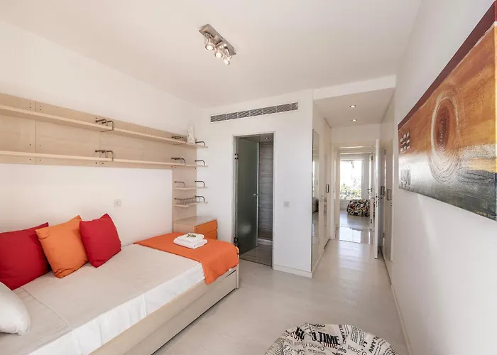 Vila Elaia Luxury Seafront